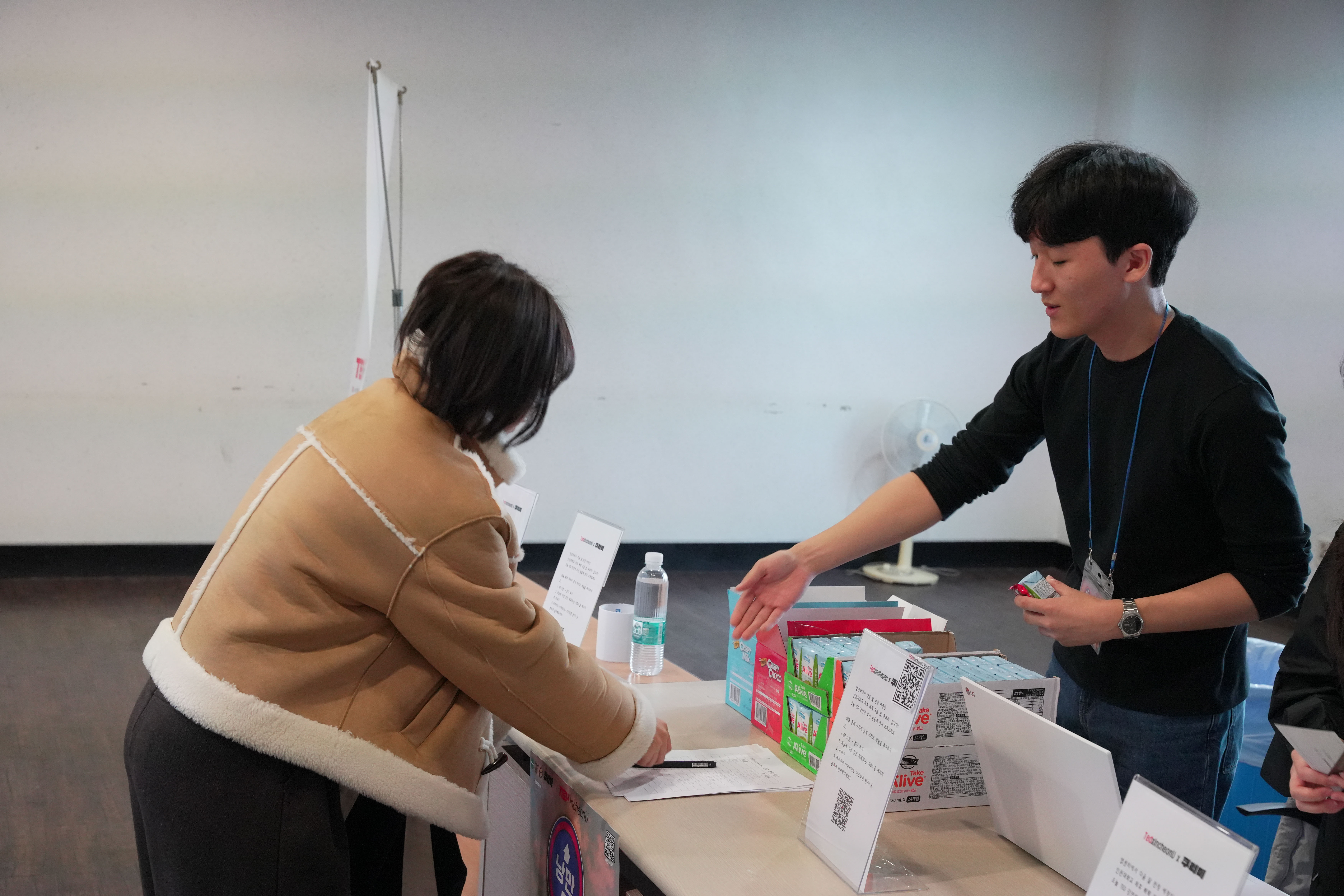 unexpecTED 활동 사진