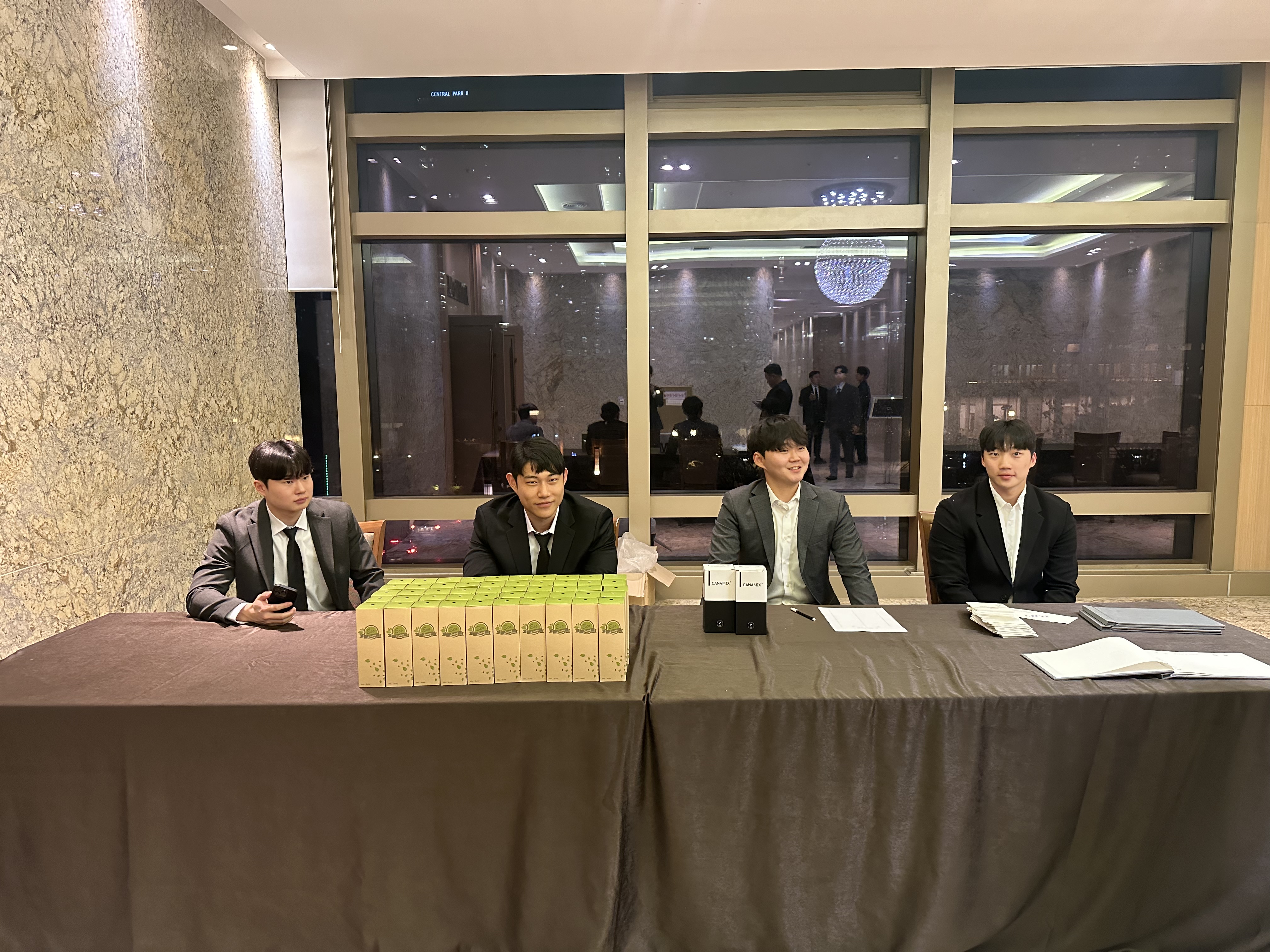 KakaoTalk_20250205_162358628_02.jpg